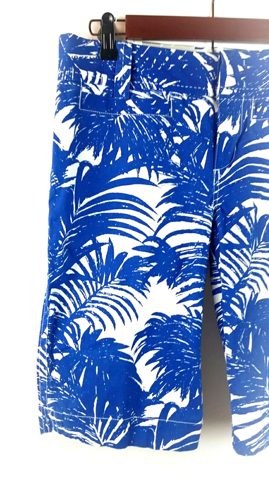 OLD NAVY Boy's Mid Rise Size 6 Swim Trunks Board Shorts Tropical Blue/White