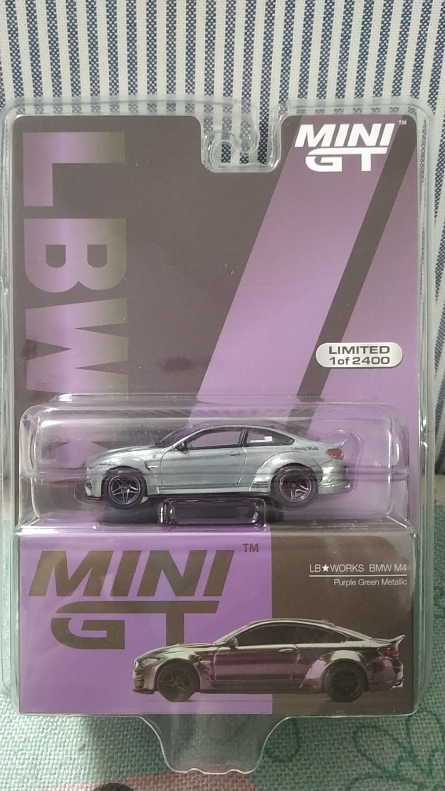 MINI GT 228 chase LB WORKS BMW M4 Purple-Green Metallic | eBay MINI GT 228 chase LB WORKS BMW M4 Purple-Green Metallic | eBay