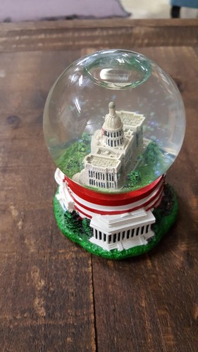 Washington DC Musical Snow Globe White House Star Spangled Banner