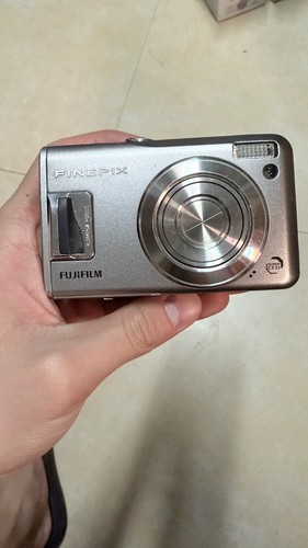 Fujifilm FinePix F31fd Silver 6.3MP Compact Digital Camera