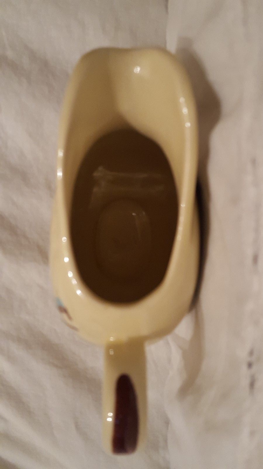 Vintage Shawnee pottery Water Pitcher Vase Flower detail Mint Condition