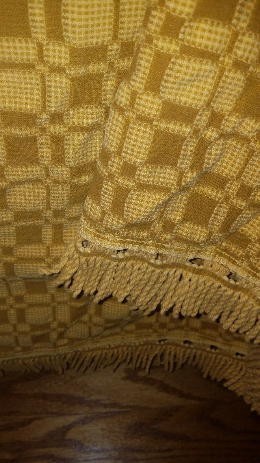 Vintage MORGAN JONES Yellow FULL Bedspread with full  fringe & Label