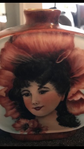 Small Beautiful Lady Portrait Vase