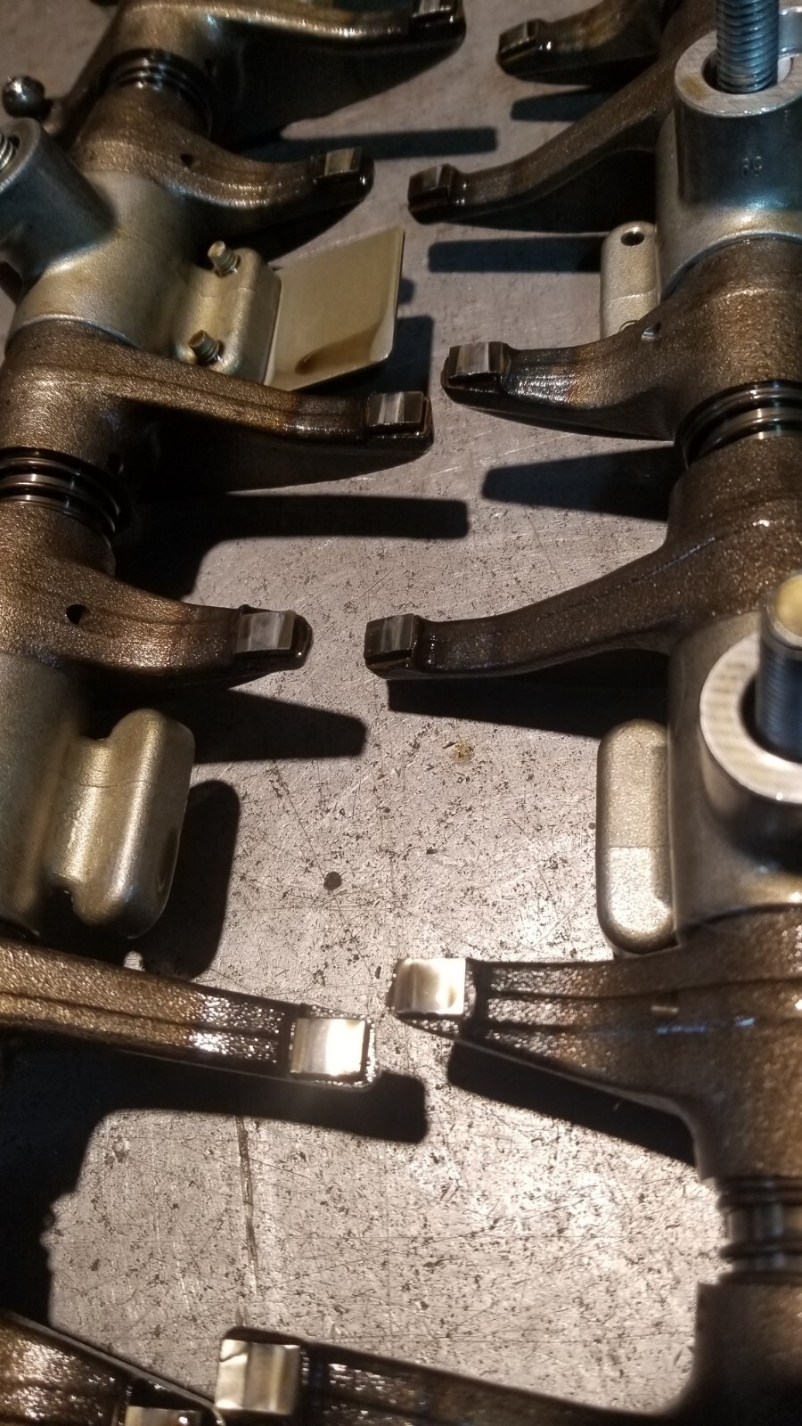 2011-2015 Chevy GMC 6.6 LML DURAMAX VALVETRAIN ROCKER ARMS LIFTERS REF16541 - Picture 9 of 12