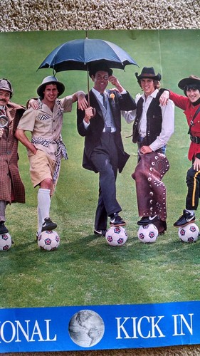 Vintage NIKE Soccer Poster Tampa Bay Rowdies International Kick In The Grass