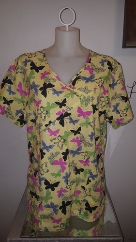 SRUBSTAR LOT OF 2 SCRUB TOPS SZ L