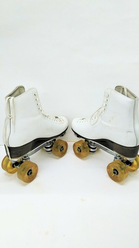 ROLLER SKATES - USED LADYS SIZE *8 1/2 NARROW RIEDELL BOOTS- 