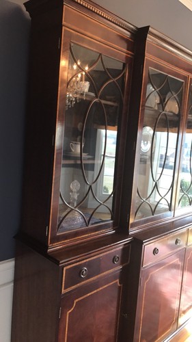 Antique 1940's Duncan Phyfe Mahogany Dining Room China Cabinet