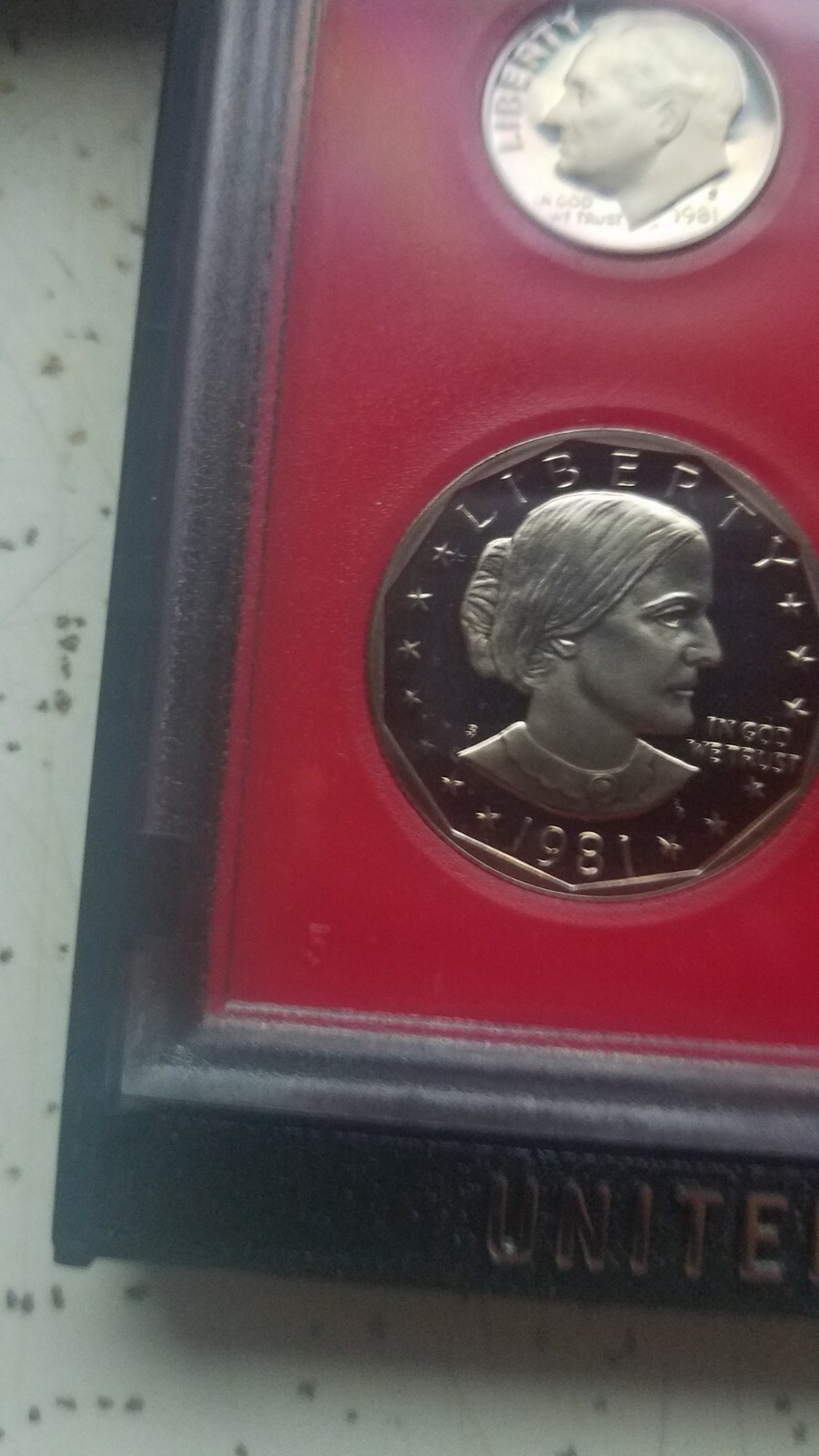 2 Consecutive Years 1980/81 s DCAM Proof Set W/ Last Year Susan B Anthony Dollar