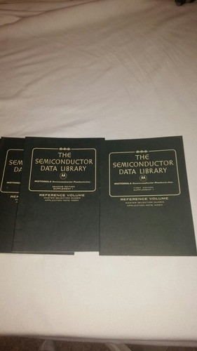 Set Of 5 Motorola Semiconductor Data Library Master Selection Guides