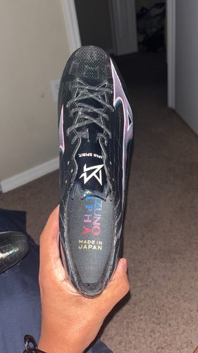 Mizuno Soccer Cleats Mizuno Alpha JAPAN BLACK / IGNITION RED