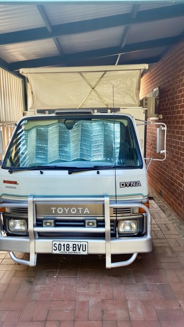 Toyota dyna camper