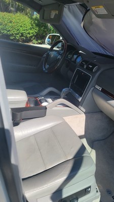 image 3 of interior