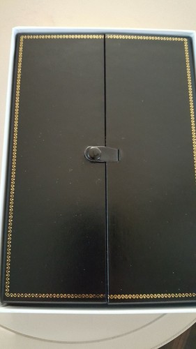 Set of 21k  Middle East  Yellow Gold  - Necklace Bracelet Earrings Ring