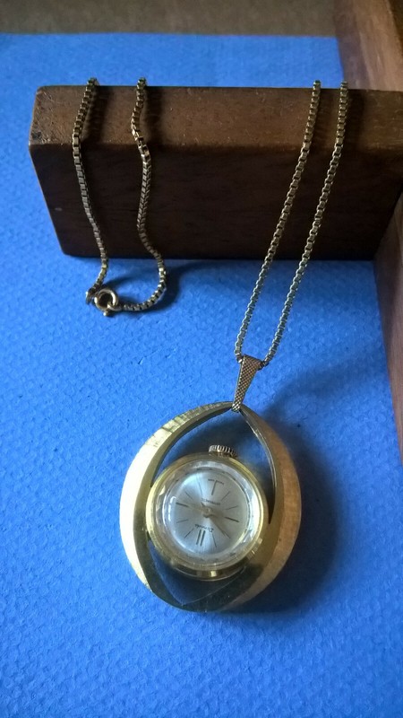 Montre MéCanique Pendentif DoréE Donada & Chaine / Vintage Watch Pendant