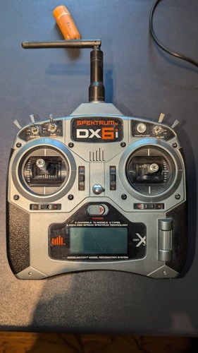 Spektrum DX6i 6-チャンネル 送信機 プロポ ホライゾン ホビー Amazon | ホライゾン ホビー Spektrum DX6i 6-チャンネル 送信機