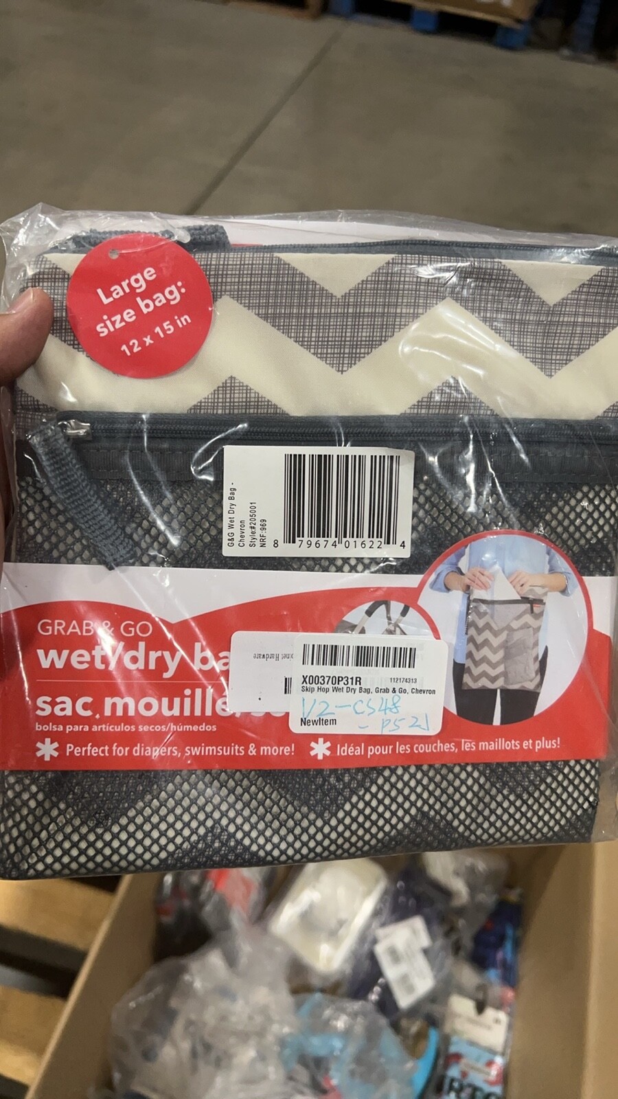 Skip Hop Wet Dry Grab Go Travel Diapers Swim Chevron New w/o