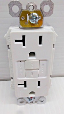 LOT OF 25 Pass Seymour PT2097TRW Tamper Resistant Self Plugtail WHITE FREE SHIPb