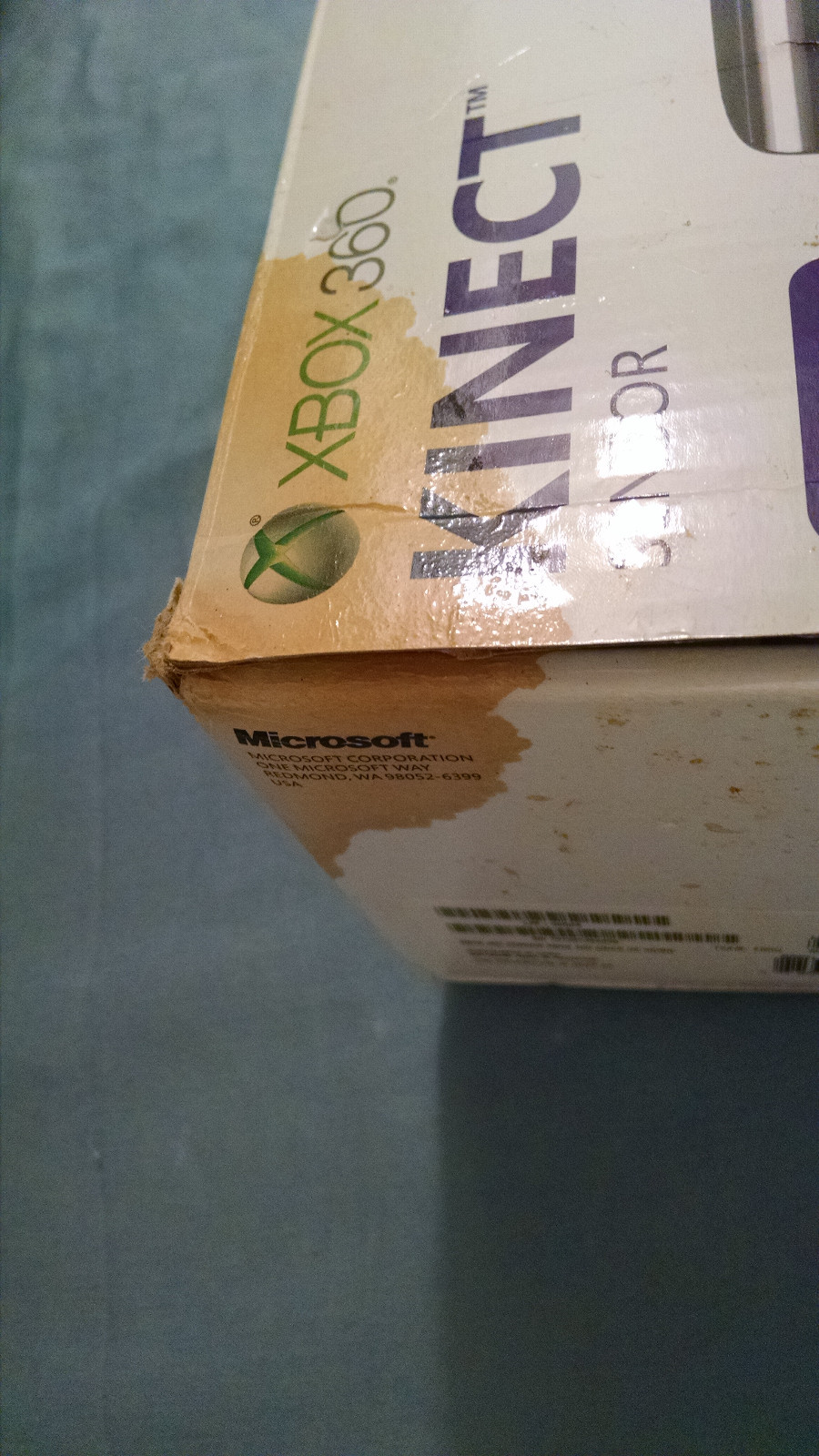 Microsoft Kinect Sensor for XBox 360 with Kinect Adventures Game Bundle