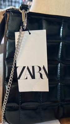 ZARA BLACK QUILTED WRISTLET BAG