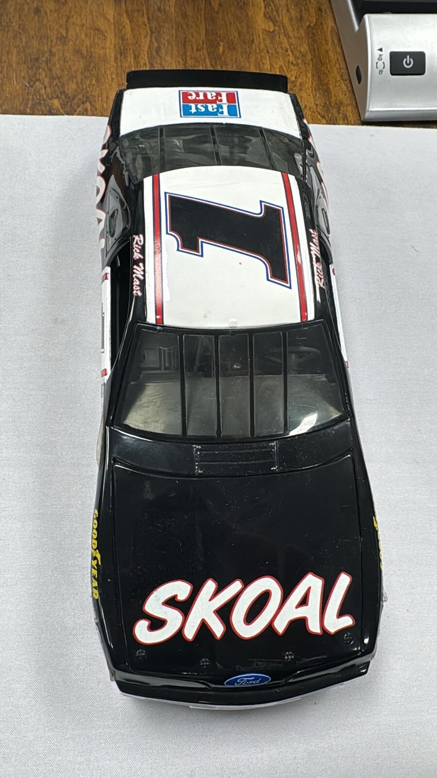 ERTL AMERICAN MUSCLE NASCAR SKOAL RICK MAST FORD THUNDERBIRD