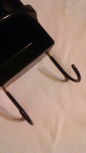 Rubbermaid Iron Wall Mount w/ Ironing Board Hanging Holder Hook (Black)