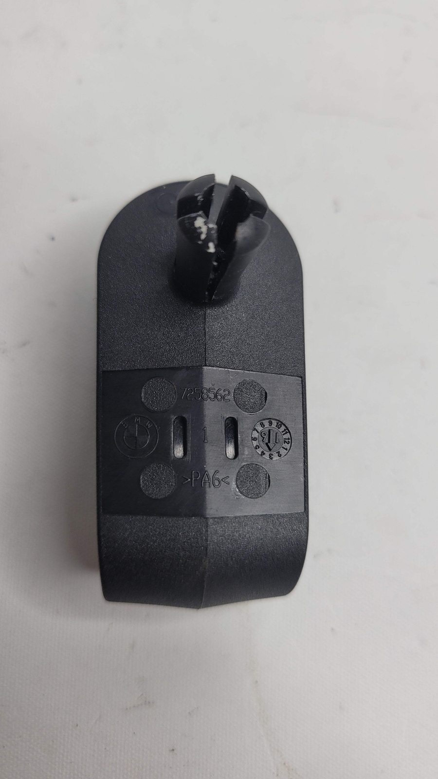0 Bmw M3 Cargo Trunk Tie Down Hook 7258562 image 5