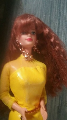 1992 MAGIC EARRING MIDGE IN ORIGINAL CLOTHES, SHOES AND JEWELRY