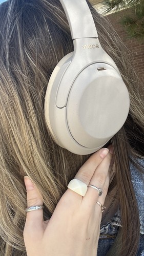 Sony WH-1000XM4 Wireless Bluetooth Noise Canceling
