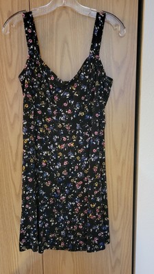 Ladies Pre-owned Sz 4 Sun Dress By GAP.   Excellent Condition.