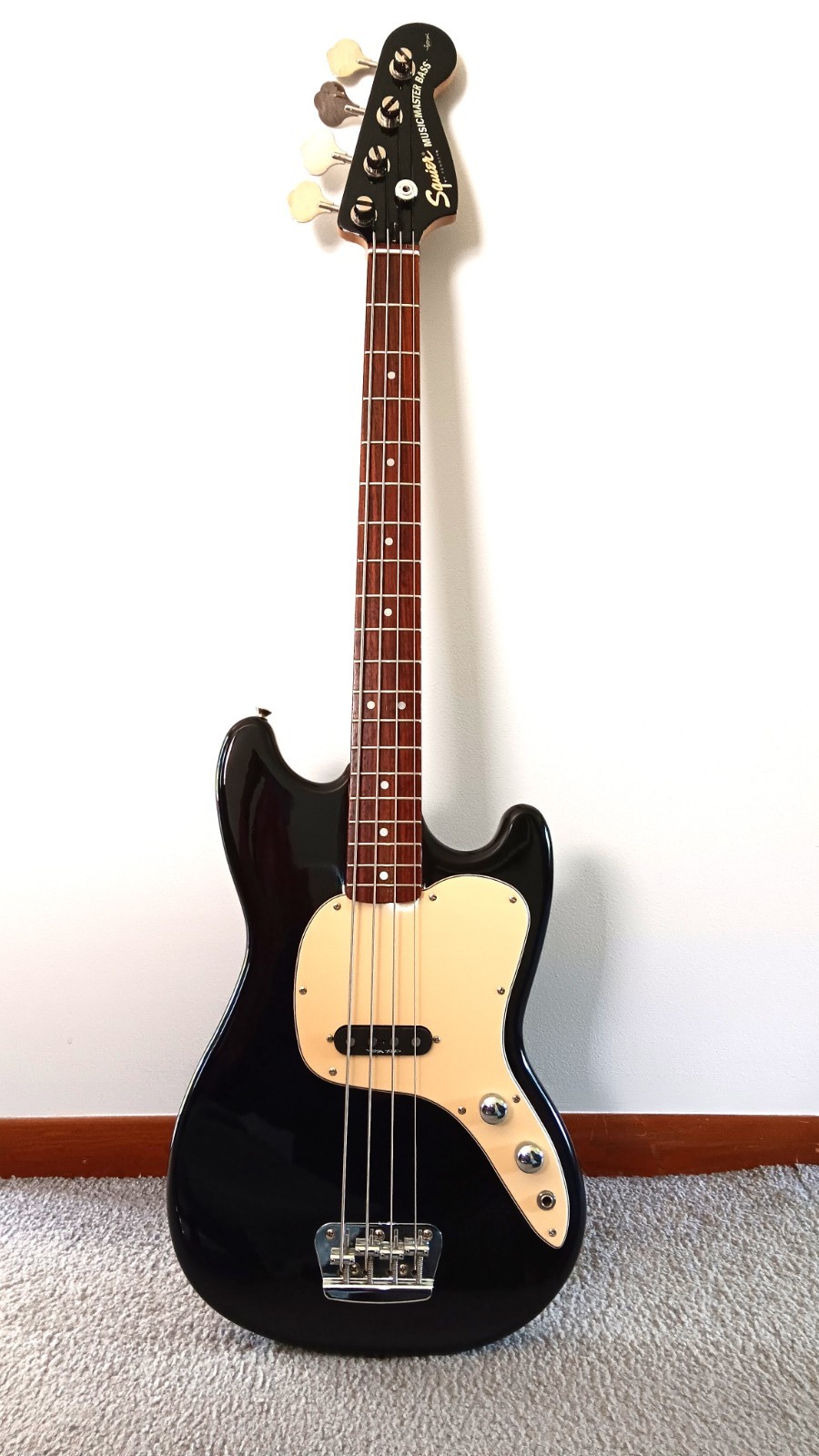 ■Squier Fender MUSICMASTER BASS VISTA Squier Musicmaster by Fender, Vista series, short scale