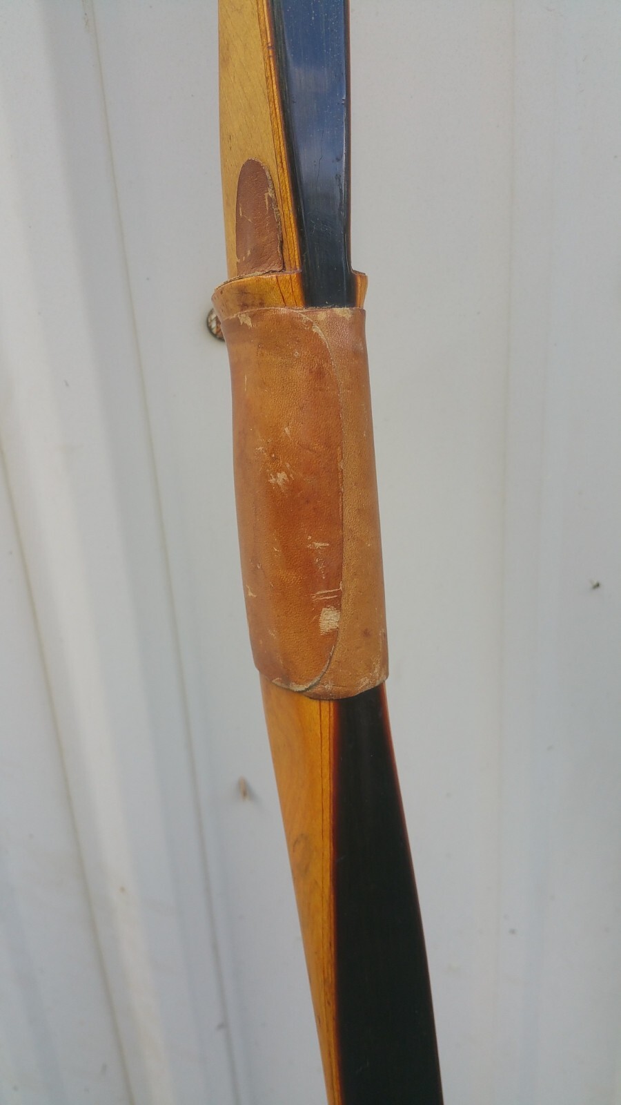 Vintage Bear Grizzly Recurve Bow