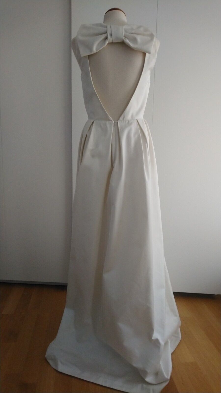 Pre-owned Max Mara Bridal Line Wedding Dress Intenso - Faux Silk- Ivory - Ital 42 & 44 In White