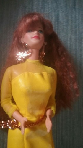 1992 MAGIC EARRING MIDGE IN ORIGINAL CLOTHES, SHOES AND JEWELRY