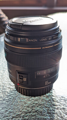 Canon Ef 85mm F/1.8 Usm Telephoto Lens - Black