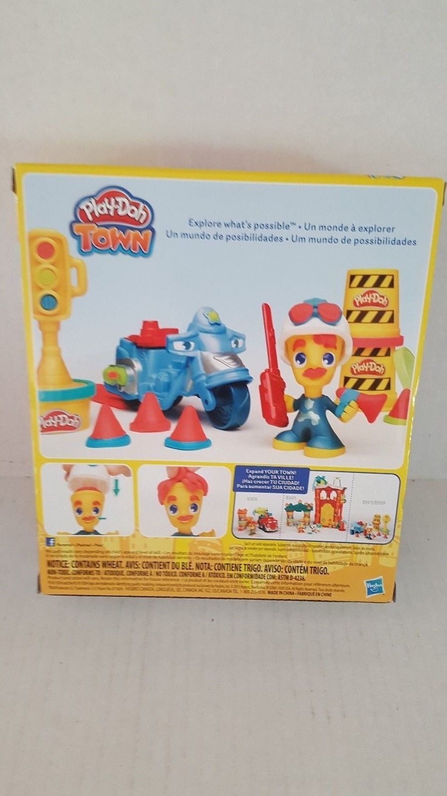 Play-Doh Town Pizza Delivery Hasbro Play-Doh Play Set NEW IN BOX