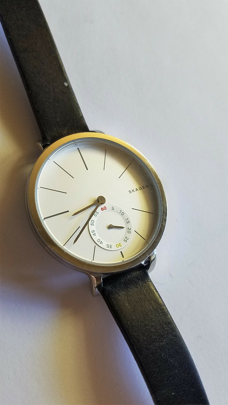★人気商品★SKAGENHagen White Dial Watch SKW2435 Skagen Womens SKW2435 Hagen Quartz Watch Black Leather Band