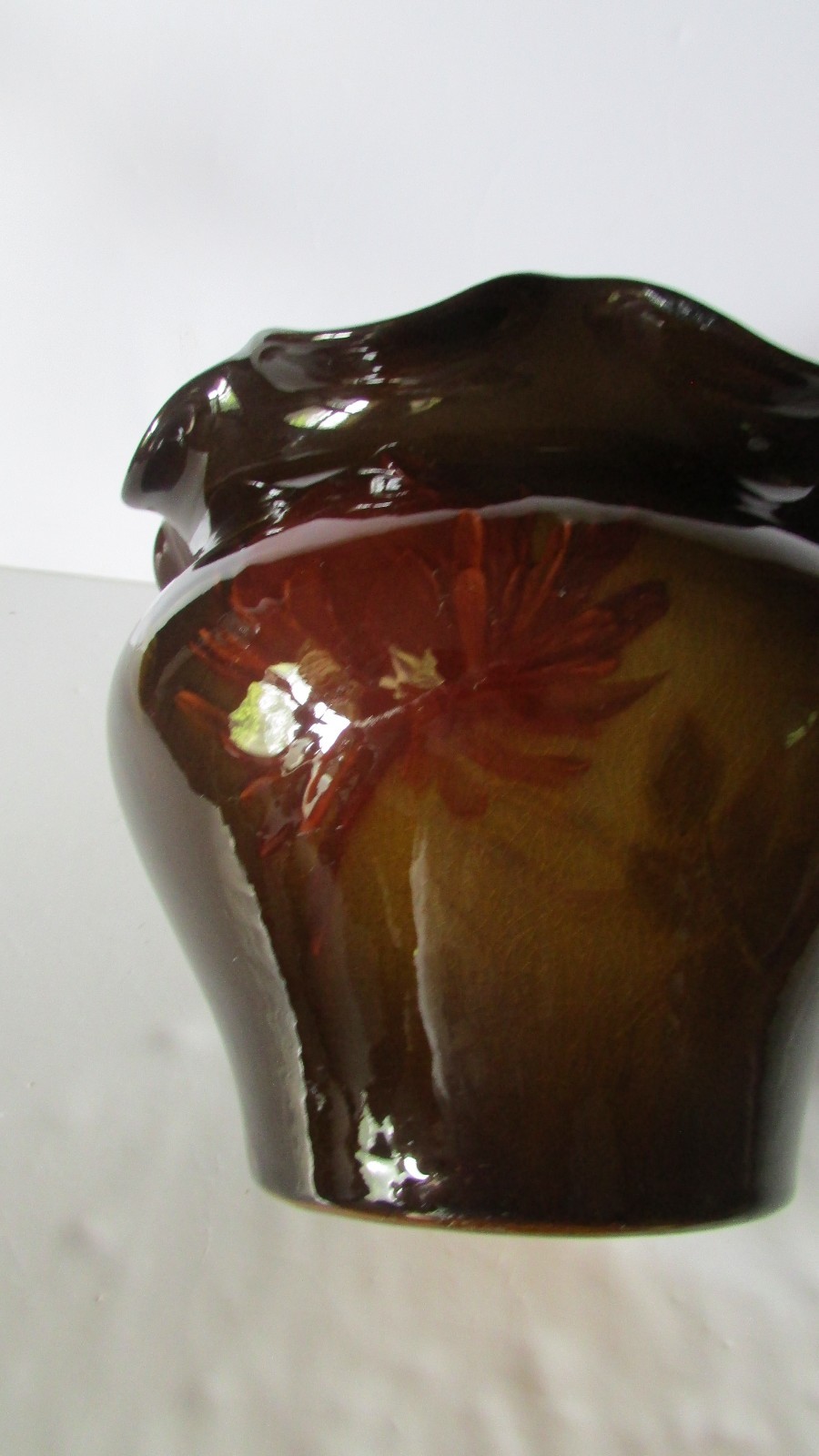 ANTIQUE WELLER LOUWELSA  JARDINIERE ART POTTERY LARGE RUFFLED EDGE  FLORAL EUC