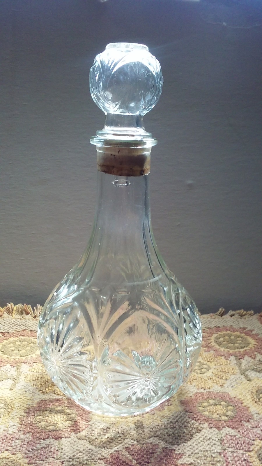 Vintage Cut Glass Decanter*Pretty Cut Glass with Sunburst Design**50% Off SALE