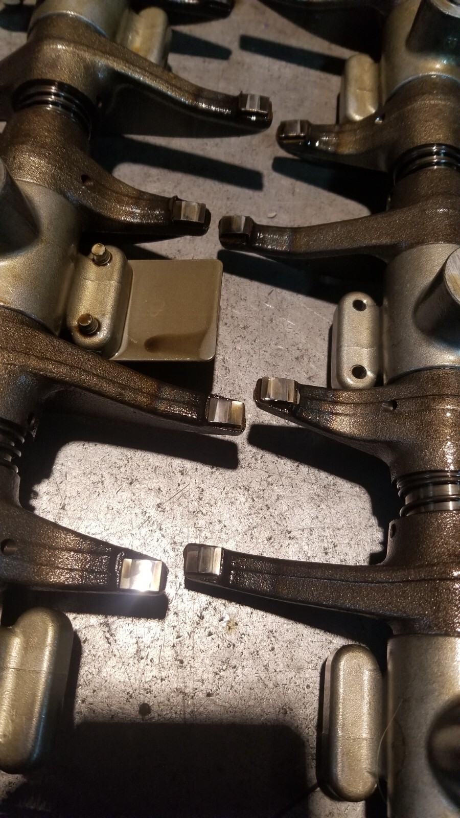 2011-2015 Chevy GMC 6.6 LML DURAMAX VALVETRAIN ROCKER ARMS LIFTERS REF16541 - Picture 8 of 12