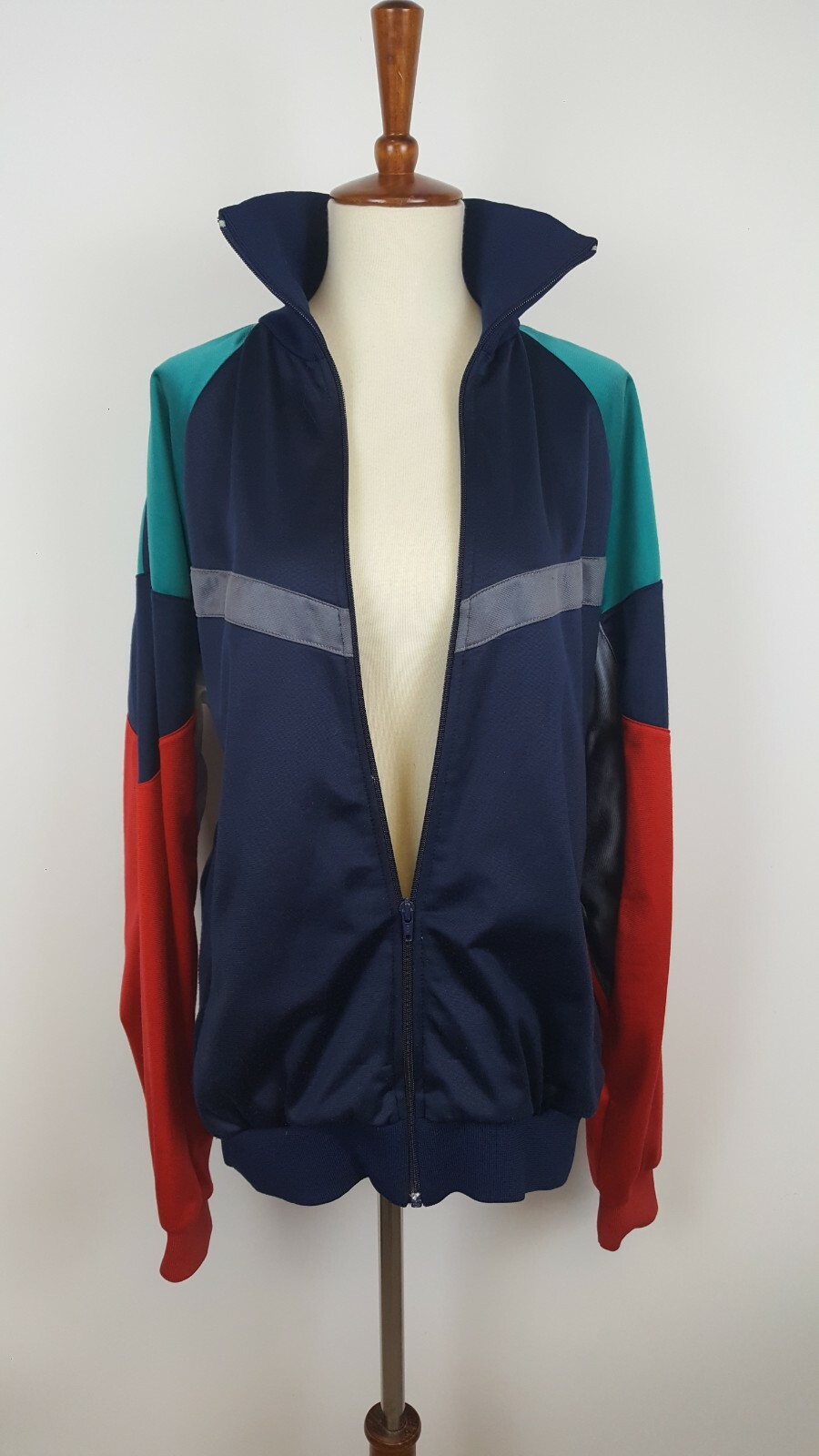 ミュージシャン buddix Side Line Logo Track Jacket XL adidas Track Jacket x Song for The Mute in Gray | SVD USA