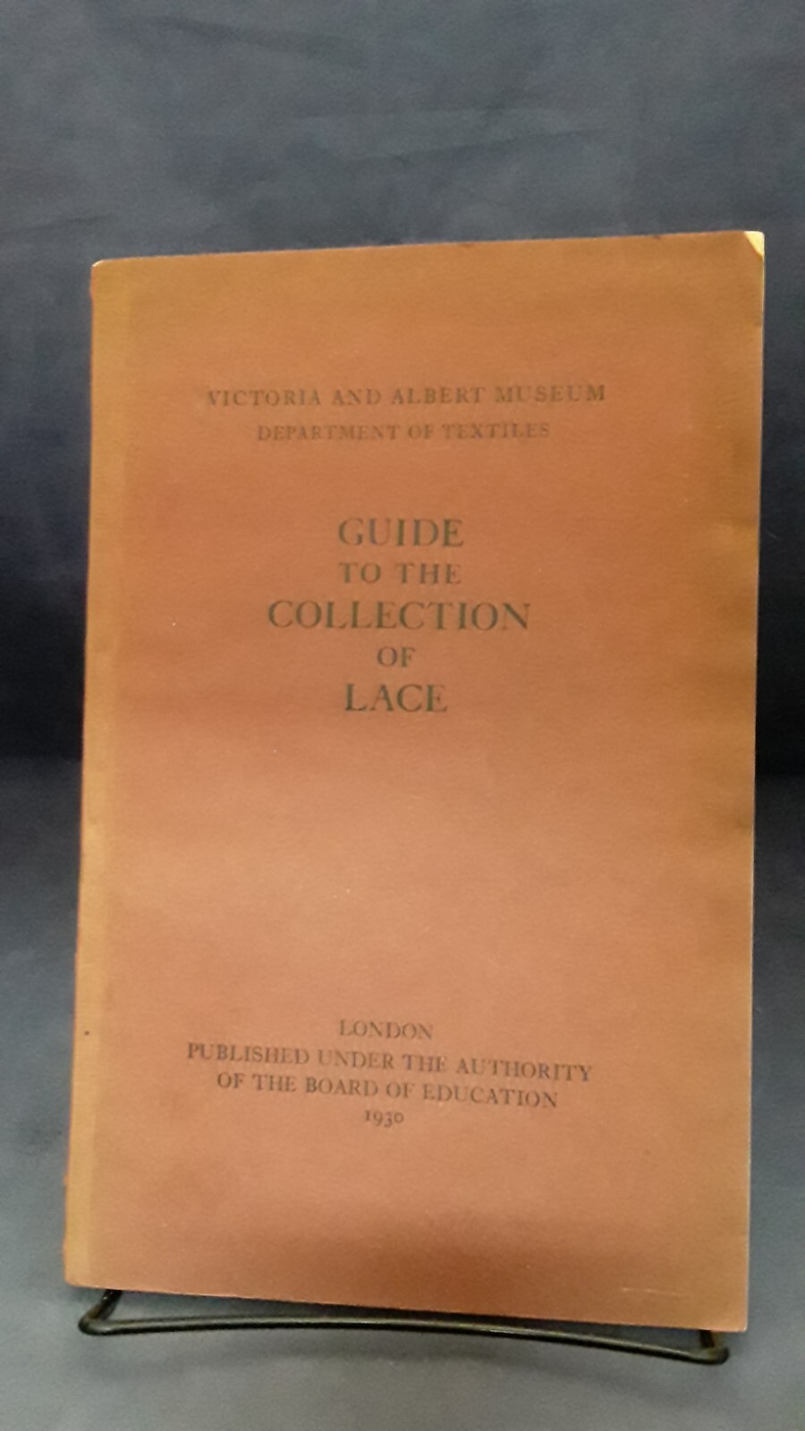 LACE　VICTORIA AND  MUSEUM LACE VICTORIA AND MUSEUM Lace | V&A Explore The Collections