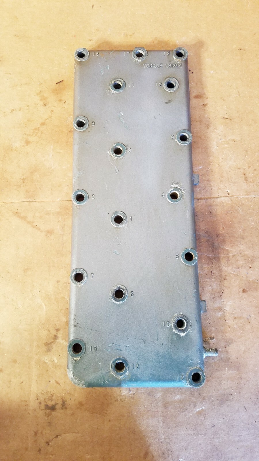 Yamaha 90 2-Stroke 90HP Outboard Exhaust Outer Cover 6H1 Yamaha 90 2-Stroke 90HP Outboard Exhaust Outer Cover 6H1