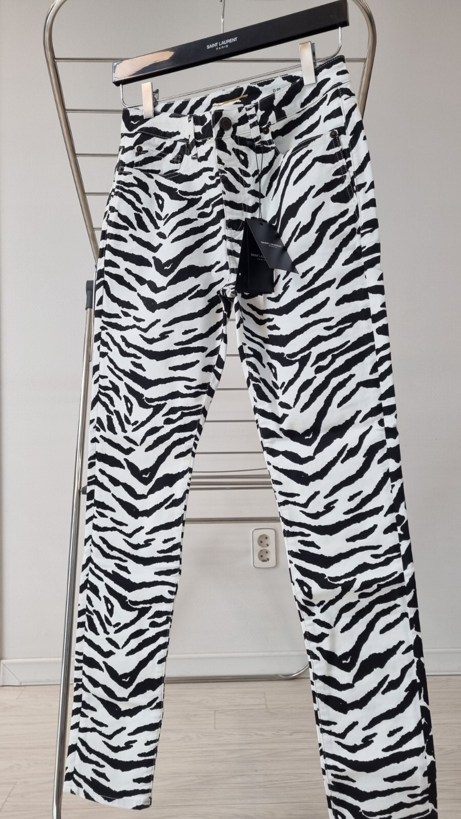 Saint Laurent Jeans Zebra Print - white | eBay Saint Laurent Jeans Zebra Print - white | eBay