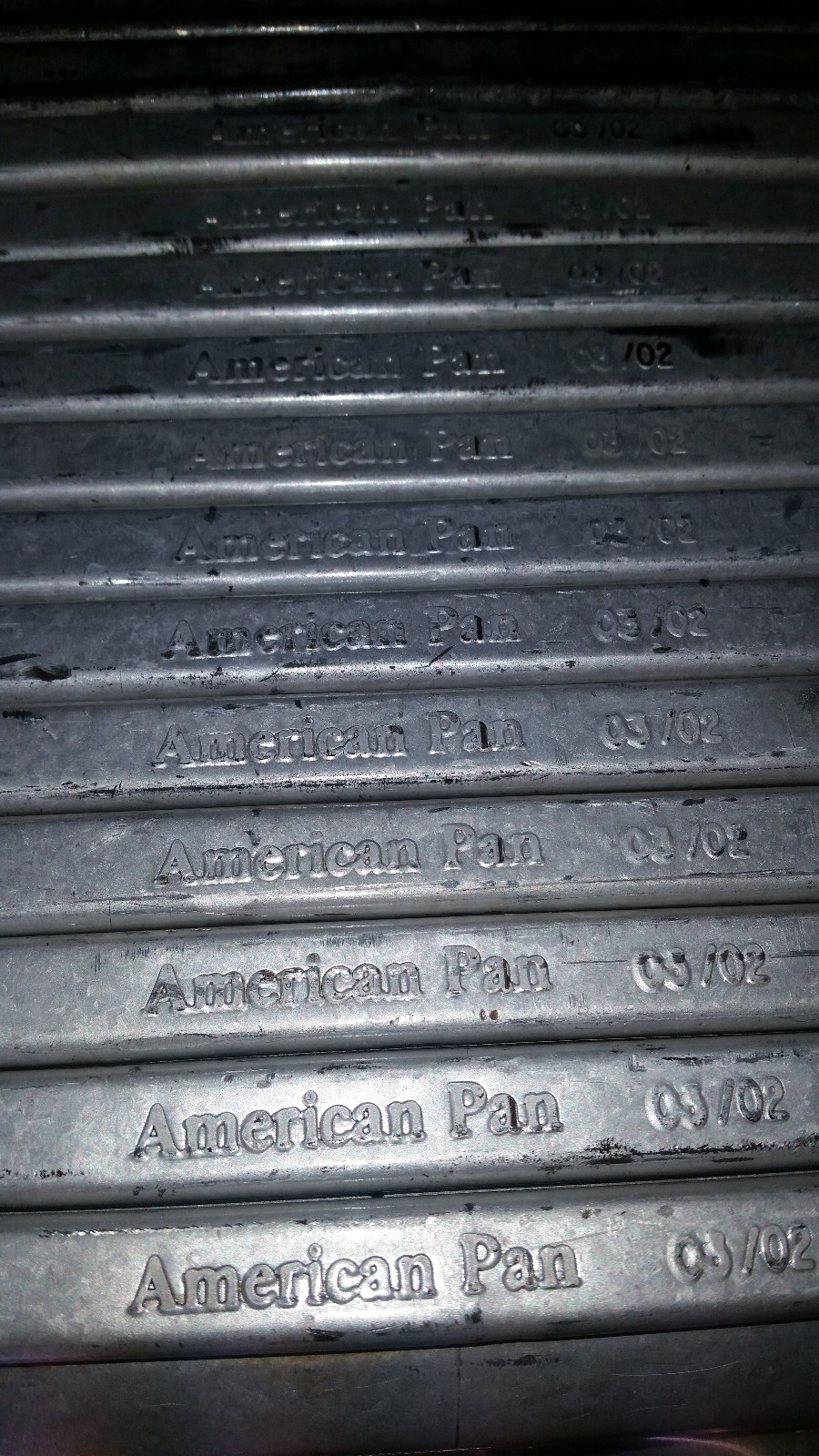 REGLAZED - Lot of 238 Hamburger Bun Pans American Pan