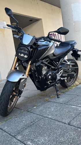 Foto dell'oggetto di un acquirente verificato