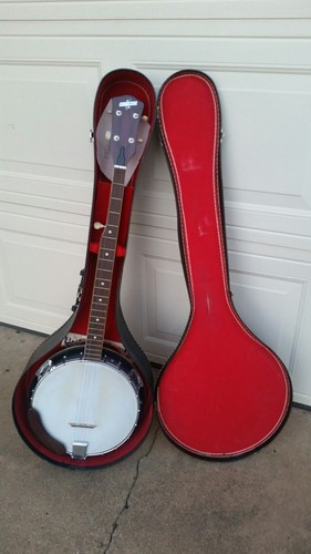 Vintage CONQUERER Bluegrass 5-String Banjo With Carry Case