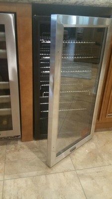 Whynter BR-130SB Beverage Refrigerator with Internal Fan, Black/Sta... BRAND NEW