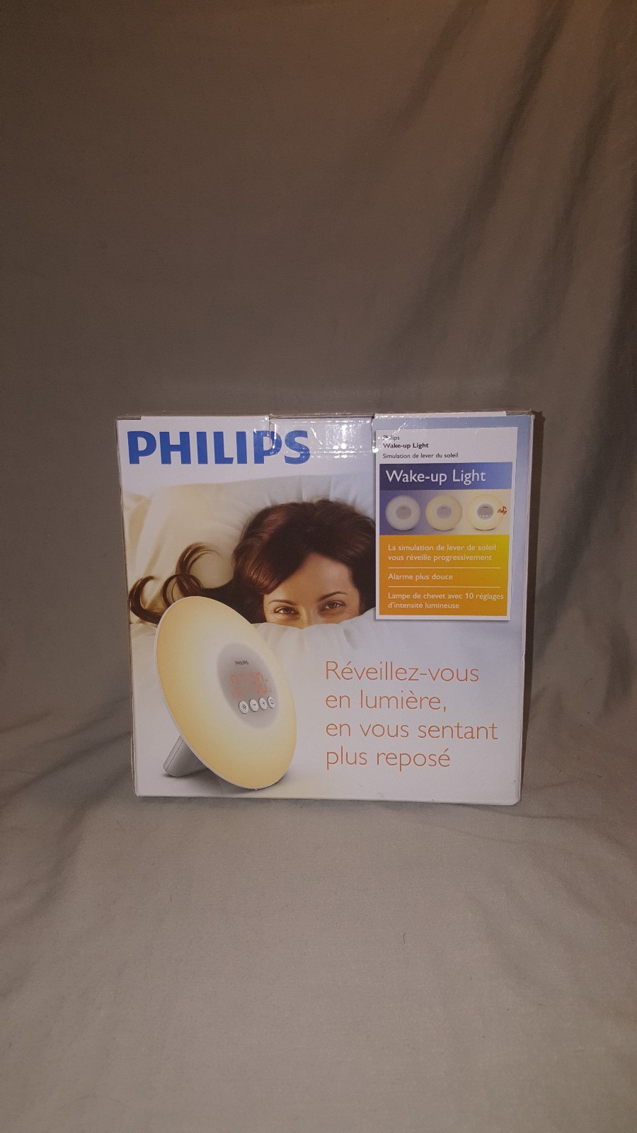 Philips Wake-Up Light Alarm Clock with Sunrise Simulation, White (HF3500/60)