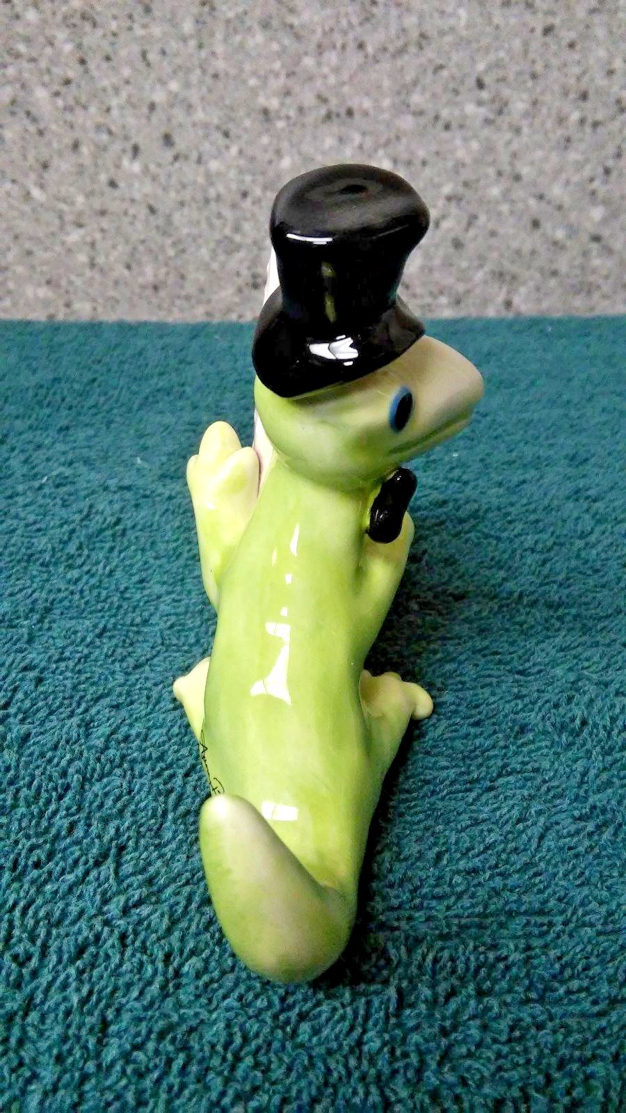 Alligator -A- figurine a Koko Originals from Character Collectibles by A. Boulga